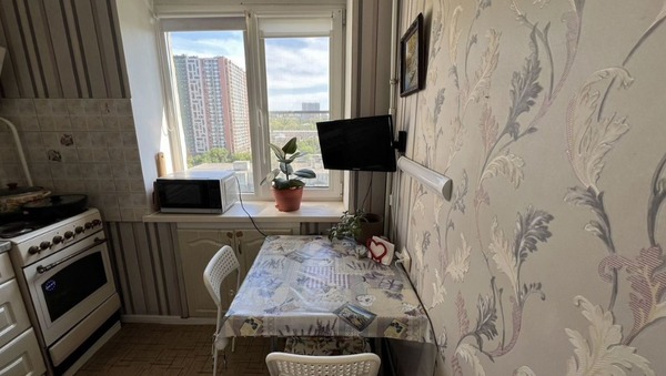 Продам двухкомнатную (2-комн.) квартиру, Ленина пр-кт, 89/3, Ростов-на-Дону г
