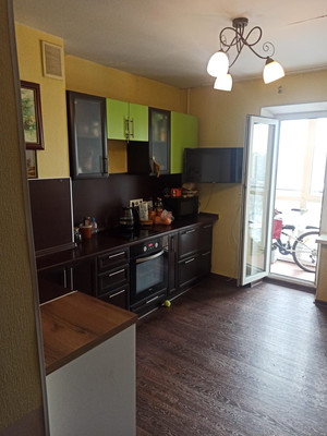 Продам двухкомнатную (2-комн.) квартиру, Озерная ул, 6А, Новое Девяткино д