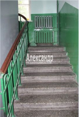 Продам комнату в 3-комн. квартире, Сызранская ул, 18, Санкт-Петербург г