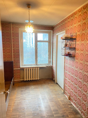 Продам двухкомнатную (2-комн.) квартиру, Бескудниковский б-р, 57к2, Москва г