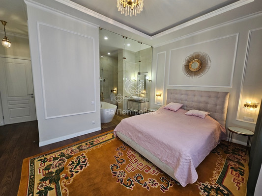 Продам трехкомнатную (3-комн.) квартиру, 1к1, Сосенки д