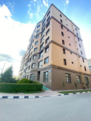 Продам трехкомнатную (3-комн.) квартиру, 1к1, Сосенки д