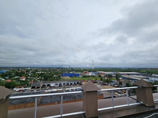Продам трехкомнатную (3-комн.) квартиру, 1к1, Сосенки д