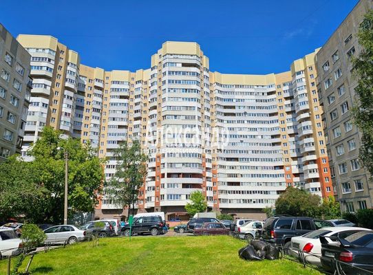 Продам однокомнатную (1-комн.) квартиру, Октябрьская наб, 124к7, Санкт-Петербург г