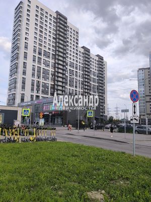 Продам однокомнатную (1-комн.) квартиру, Авиаторов Балтики пр-кт, 5, Мурино п