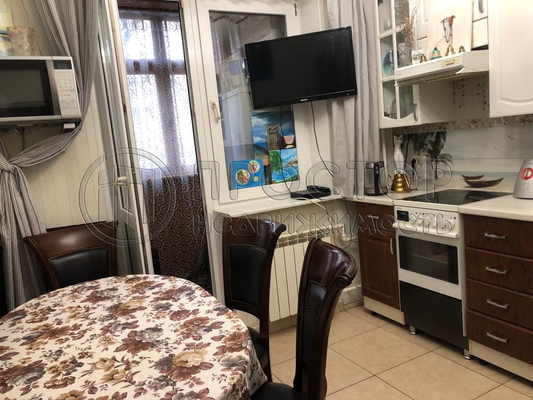 Продам многокомнатную квартиру, Академика Бочвара ул, 3к1, Москва г