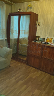 Продам трехкомнатную (3-комн.) квартиру, Луговой проезд, 6, Москва г
