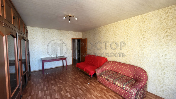 Продам однокомнатную (1-комн.) квартиру, Большая Очаковская ул, 12к5, Москва г
