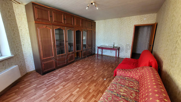 Продам однокомнатную (1-комн.) квартиру, Большая Очаковская ул, 12к5, Москва г