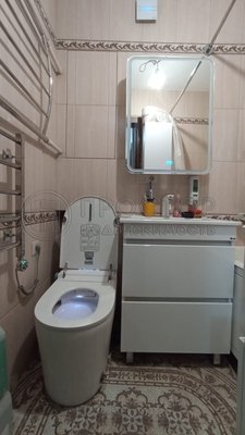 Продам двухкомнатную (2-комн.) квартиру, Паршина ул, 25к1, Москва г