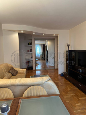Продам трехкомнатную (3-комн.) квартиру, Белореченская ул, 45к1, Москва г