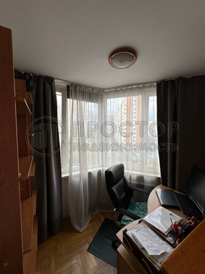 Продам трехкомнатную (3-комн.) квартиру, Белореченская ул, 45к1, Москва г