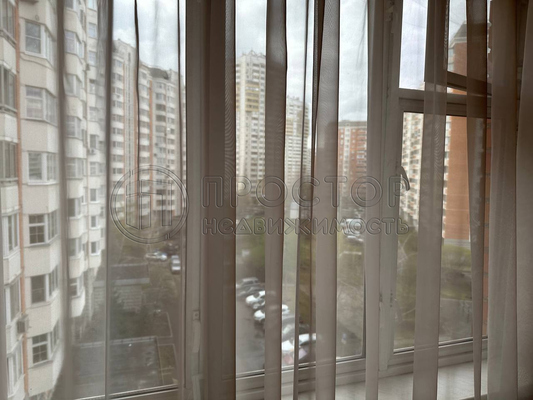 Продам трехкомнатную (3-комн.) квартиру, Белореченская ул, 45к1, Москва г