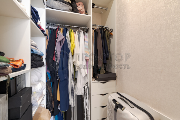 Продам двухкомнатную (2-комн.) квартиру, Карамышевская наб, 34, Москва г