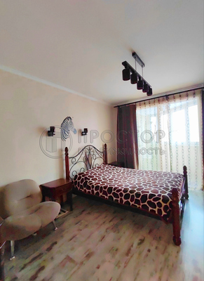 Продам многокомнатную квартиру, Суздальская ул, 8к1, Москва г
