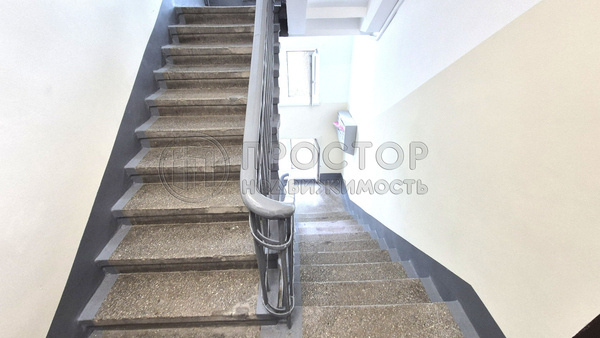 Продам трехкомнатную (3-комн.) квартиру, Ананьевский пер, 5с9, Москва г