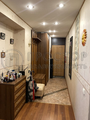 Продам многокомнатную квартиру, Беловежская ул, 15, Москва г