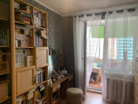 Продам трехкомнатную (3-комн.) квартиру, им. Тюляева ул, 8, Краснодар г