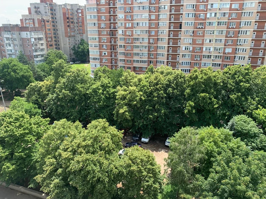 Продам трехкомнатную (3-комн.) квартиру, им. Тюляева ул, 8, Краснодар г