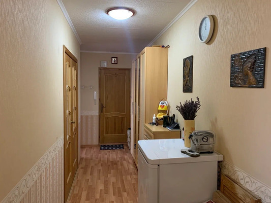 Продам трехкомнатную (3-комн.) квартиру, им. Тюляева ул, 8, Краснодар г