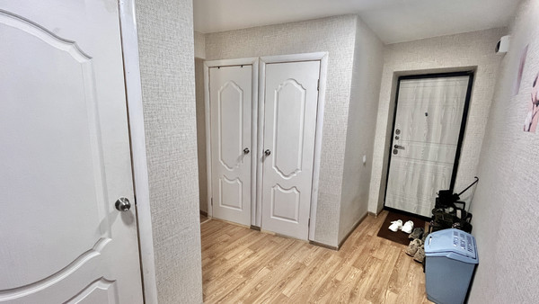Продам двухкомнатную (2-комн.) квартиру, Белинского ул, 10, Воткинск г