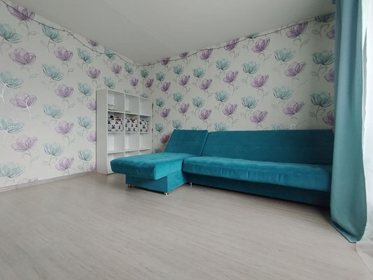 Продам трехкомнатную (3-комн.) квартиру, Октябрьский пр-кт, 1, Нижний Тагил г