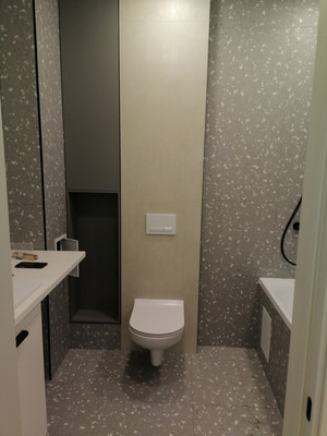 Продам двухкомнатную (2-комн.) квартиру, Гусарская тер, 1, Иркутск г