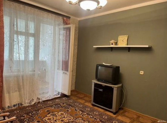 Продам однокомнатную (1-комн.) квартиру, Карамзина ул, 6, Новороссийск г