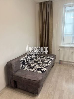 Продам однокомнатную (1-комн.) квартиру, Ручьевский пр-кт, 3к1, Мурино п