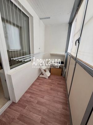 Продам однокомнатную (1-комн.) квартиру, Ручьевский пр-кт, 3к1, Мурино п