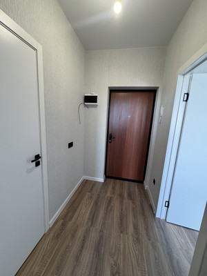 Продам однокомнатную (1-комн.) квартиру, Луговая ул, 7к6, Яблоновский пгт