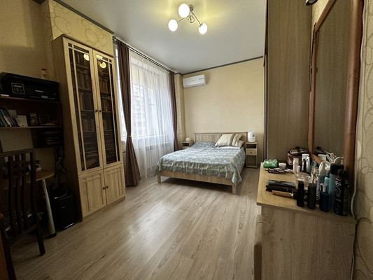 Продам двухкомнатную (2-комн.) квартиру, Еременко ул, 100/7, Ростов-на-Дону г