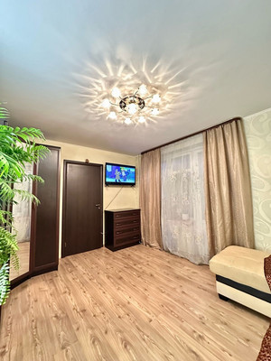 Продам двухкомнатную (2-комн.) квартиру, Кусковская ул, 21к3, Москва г