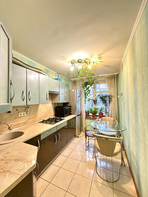 Продам двухкомнатную (2-комн.) квартиру, Кусковская ул, 21к3, Москва г