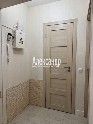 Продам двухкомнатную (2-комн.) квартиру, Энергетиков пр-кт, 9к1, Санкт-Петербург г