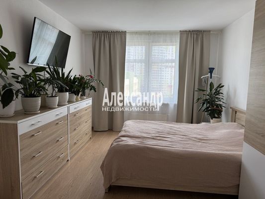 Продам двухкомнатную (2-комн.) квартиру, Энергетиков пр-кт, 9к1, Санкт-Петербург г