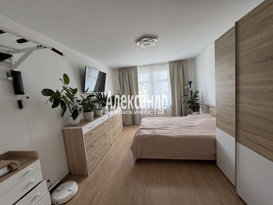 Продам двухкомнатную (2-комн.) квартиру, Энергетиков пр-кт, 9к1, Санкт-Петербург г