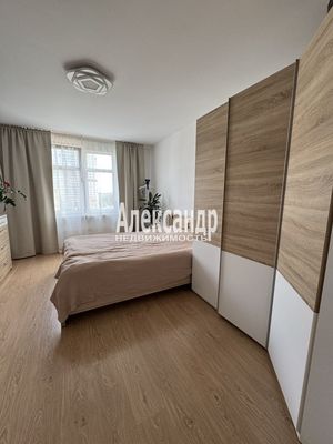 Продам двухкомнатную (2-комн.) квартиру, Энергетиков пр-кт, 9к1, Санкт-Петербург г