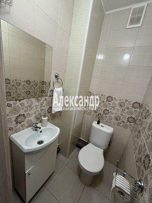 Продам двухкомнатную (2-комн.) квартиру, Энергетиков пр-кт, 9к1, Санкт-Петербург г