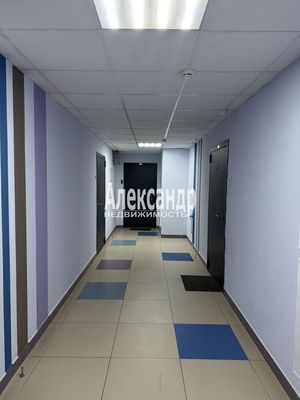 Продам двухкомнатную (2-комн.) квартиру, Энергетиков пр-кт, 9к1, Санкт-Петербург г