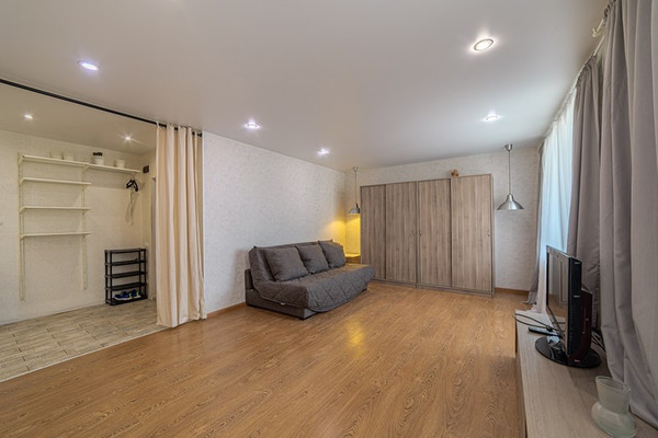 Продам двухкомнатную (2-комн.) квартиру, Мира ул, 34, Пенза г