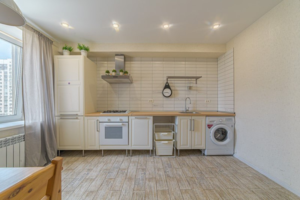 Продам двухкомнатную (2-комн.) квартиру, Мира ул, 34, Пенза г
