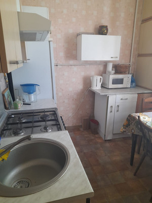 Продам двухкомнатную (2-комн.) квартиру, Никитский б-р, 25, Москва г