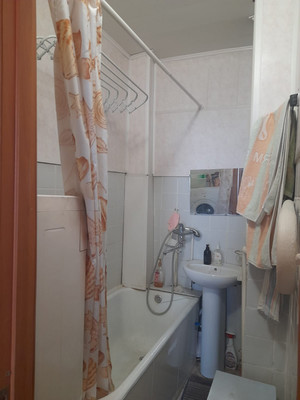 Продам двухкомнатную (2-комн.) квартиру, Никитский б-р, 25, Москва г