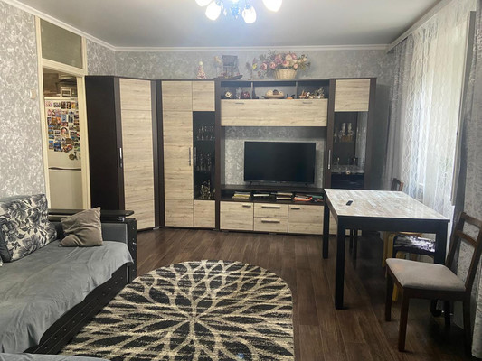 Продам трехкомнатную (3-комн.) квартиру, Казахская ул, 85к2, Ростов-на-Дону г