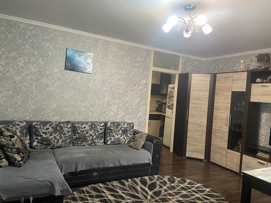 Продам трехкомнатную (3-комн.) квартиру, Казахская ул, 85к2, Ростов-на-Дону г