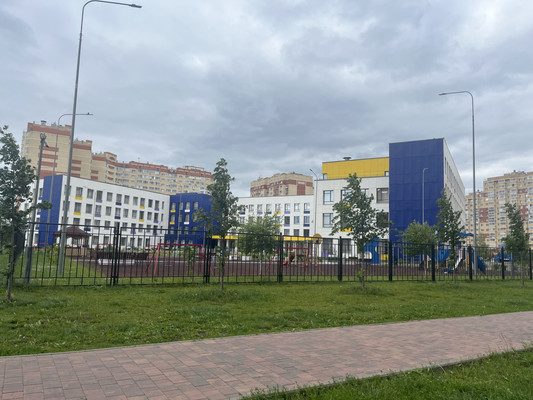 Продам двухкомнатную (2-комн.) квартиру, Молодежная ул, 27, Речицы с