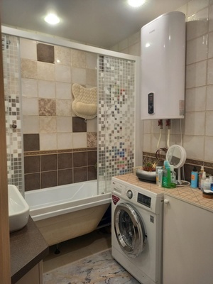Продам многокомнатную квартиру, Пятницкая ул, 12к1, Киров г
