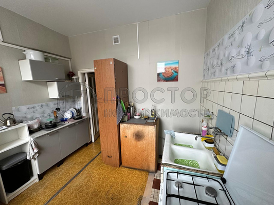 Продам комнату в 4-комн. квартире, 2-й Карачаровский проезд, 2, Москва г
