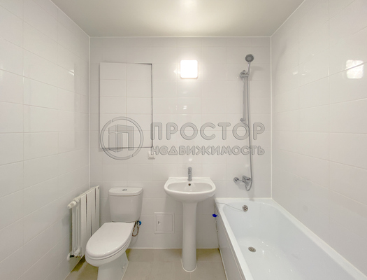 Продам двухкомнатную (2-комн.) квартиру, Зелёный пр-кт, 103, Москва г